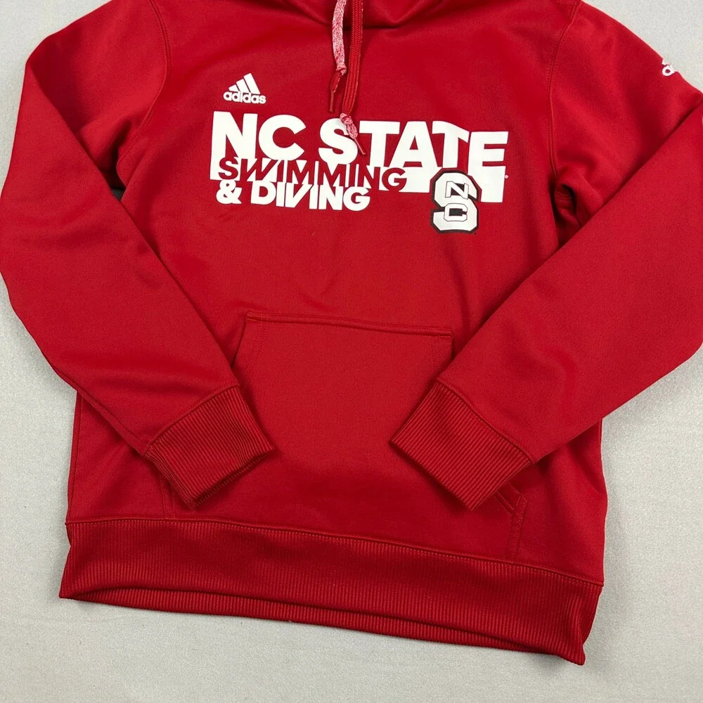 NC State Wolfpack Hoodie Men Medium Red Adidas NCAA Swimming Diving Sweatshirt M